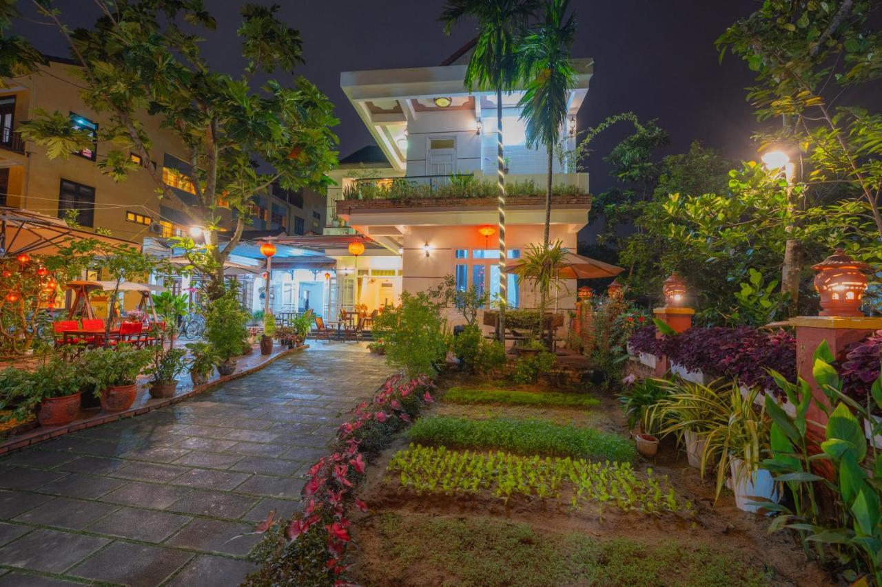 Strawberry Garden Homestay Hoi An Bagian luar foto