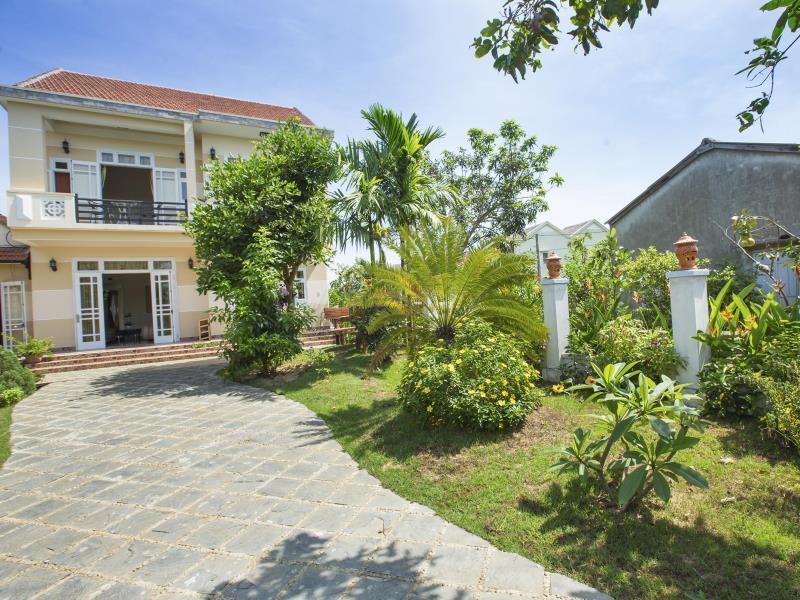 Strawberry Garden Homestay Hoi An Bagian luar foto